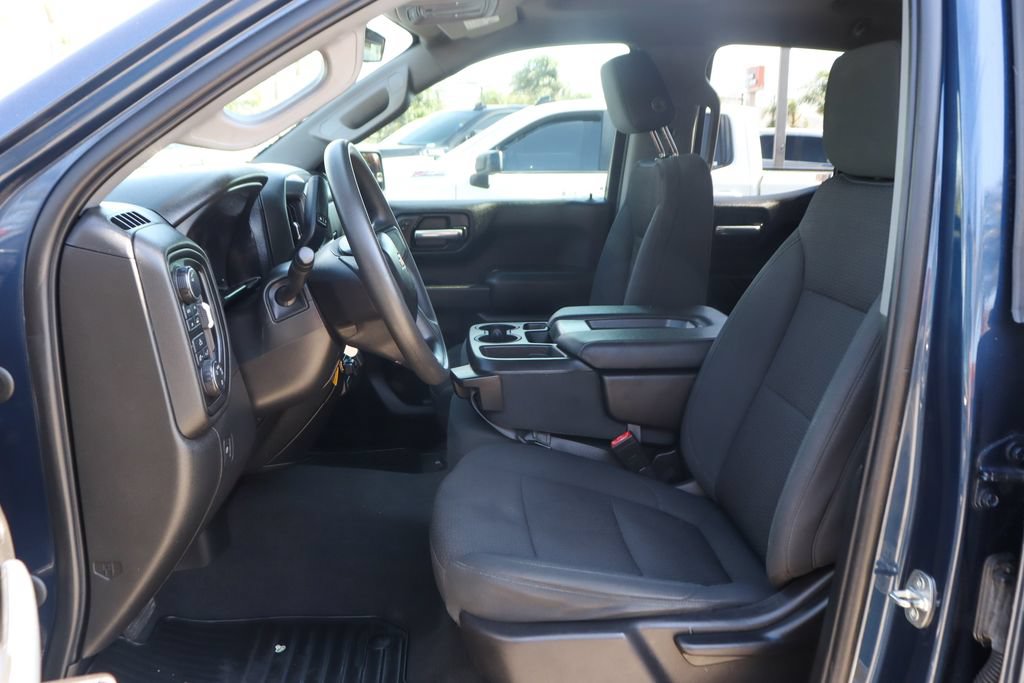 Used 2021 Chevrolet Silverado 1500 Custom AWD/4WD image 17