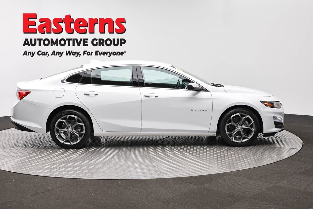 Used 2024 Chevrolet Malibu LT image 4