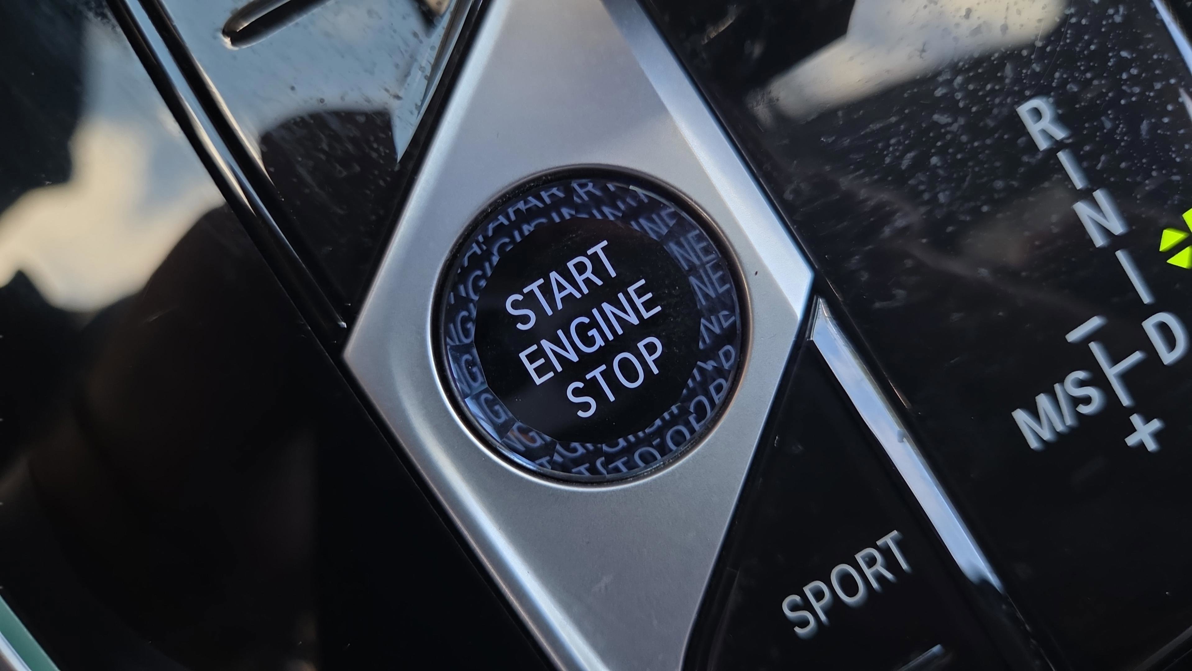 Certified 2022 BMW ALPINA XB7 AWD/4WD image 36
