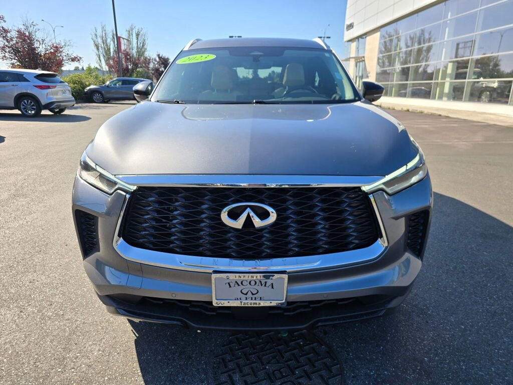 Certified 2023 INFINITI QX60 Luxe w/ Cargo Package image 2