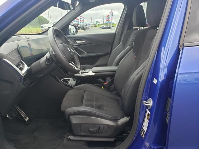 Used 2026 BMW X1 xDrive28i AWD/4WD image 10