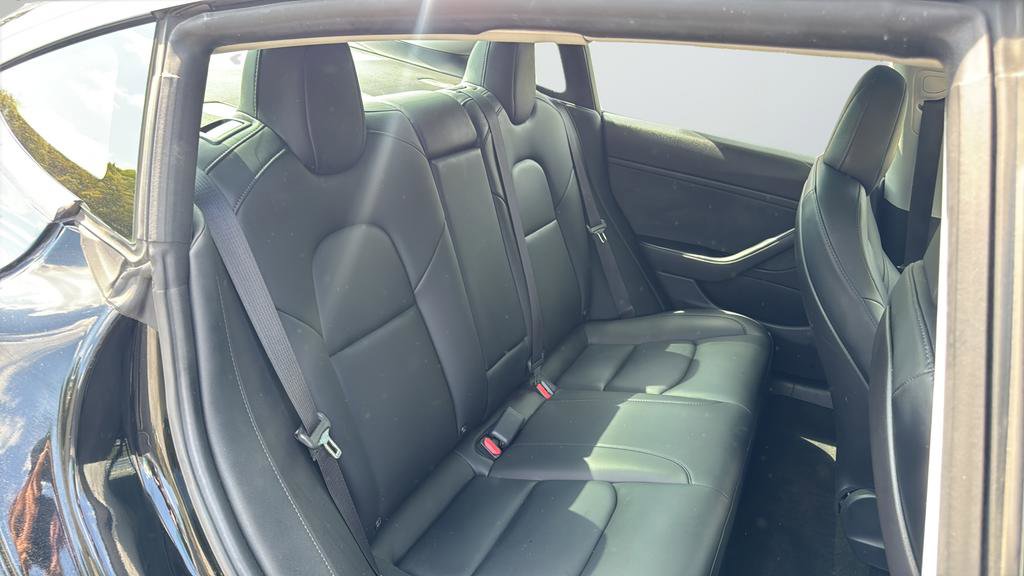 Used 2019 Tesla Model 3 image 20