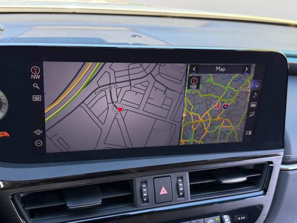 Certified 2022 Lexus ES 300h w/ Premium Package FWD image 21