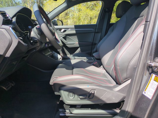 Used 2025 Audi Q3 2.0T Premium Plus w/ Premium Plus Package image 16