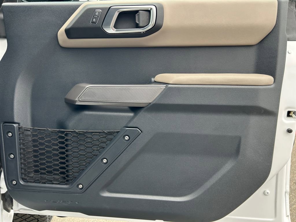 Used 2023 Ford Bronco Wildtrak image 26