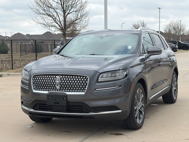 Used 2023 Lincoln Nautilus Reserve w/ Luxury Package image 3