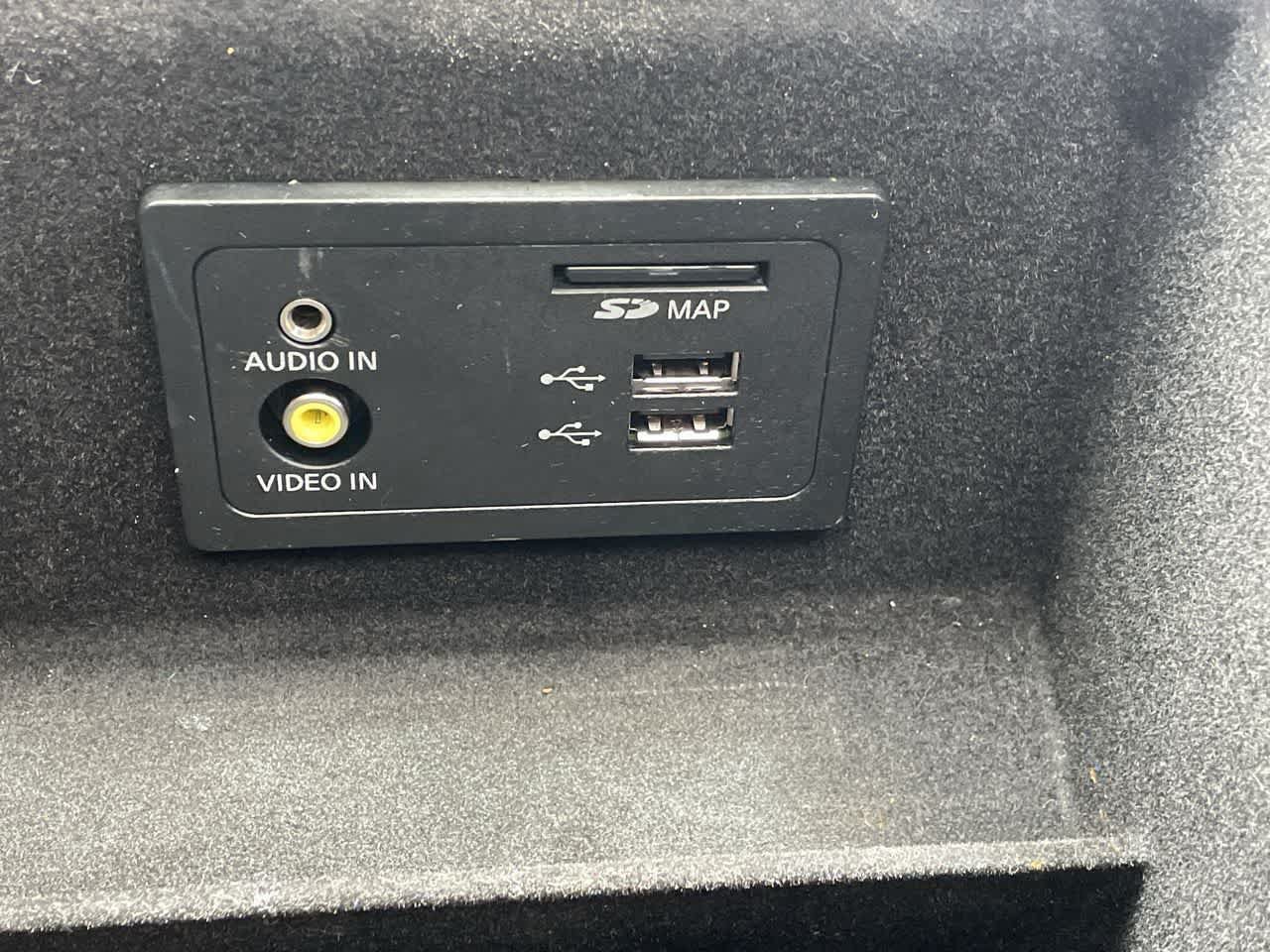 Used 2019 INFINITI QX60 Luxe w/ Essential Package AWD/4WD image 29