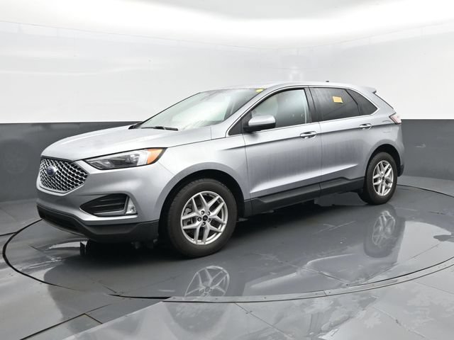 Used 2023 Ford Edge SEL w/ Convenience Package