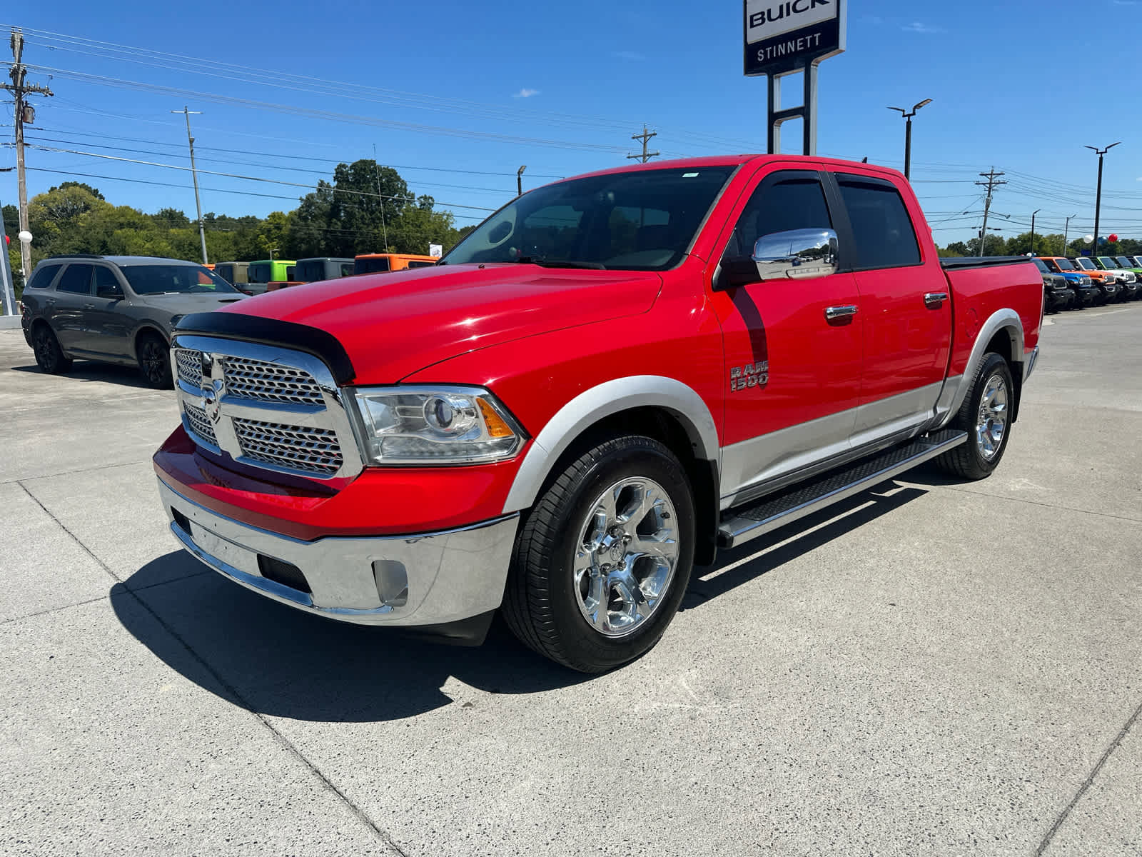Used 2016 RAM 1500 Laramie w/ Convenience Group