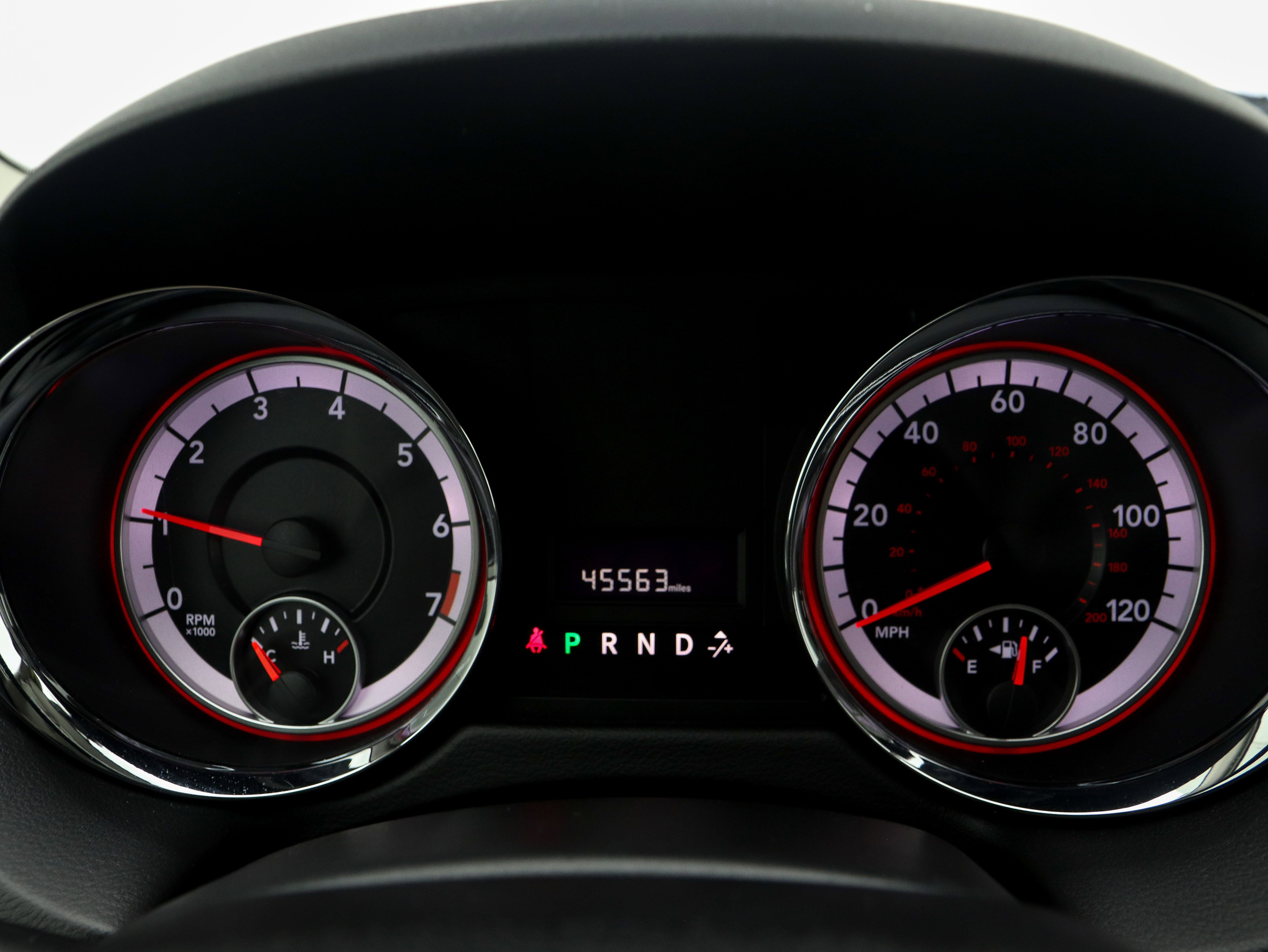 Used 2016 Dodge Grand Caravan SXT w/ UConnect Hands-Free Group image 25