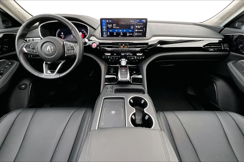 Certified 2025 Acura MDX SH-AWD image 18