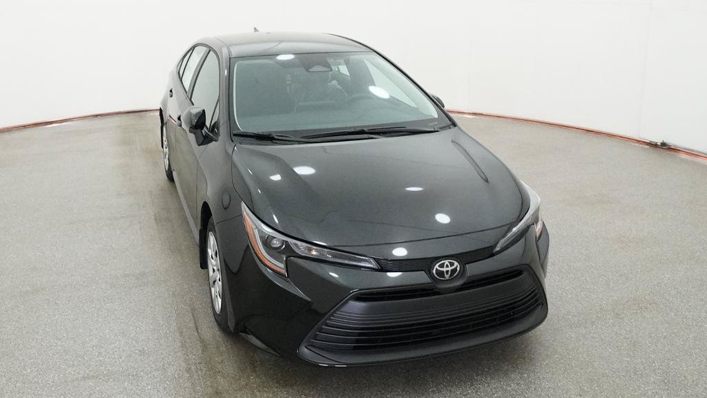 New 2027 Toyota Corolla LE FWD image 17