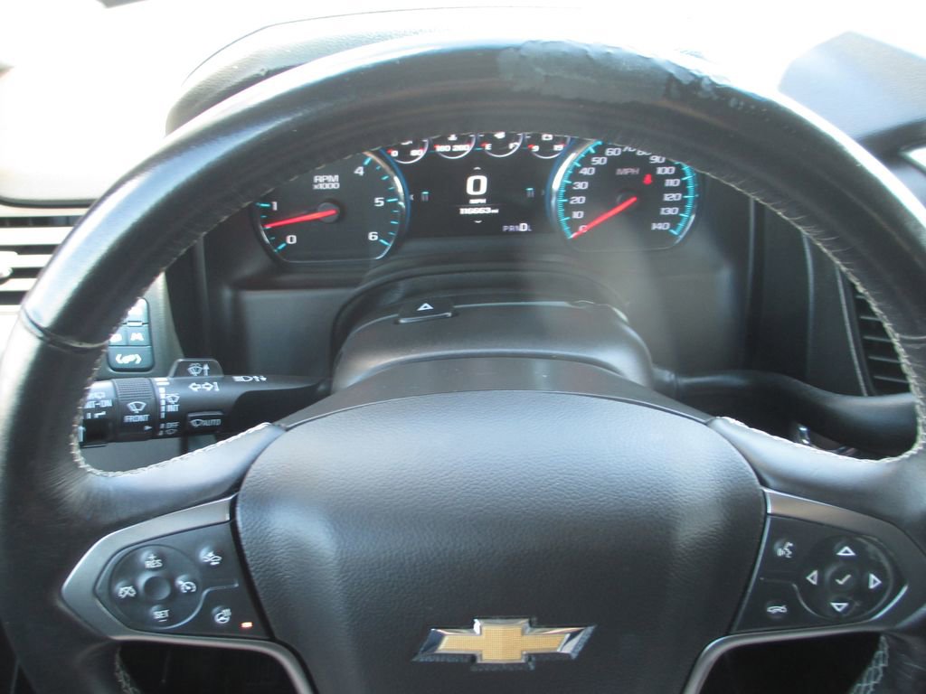 Used 2017 Chevrolet Suburban LT AWD/4WD image 36