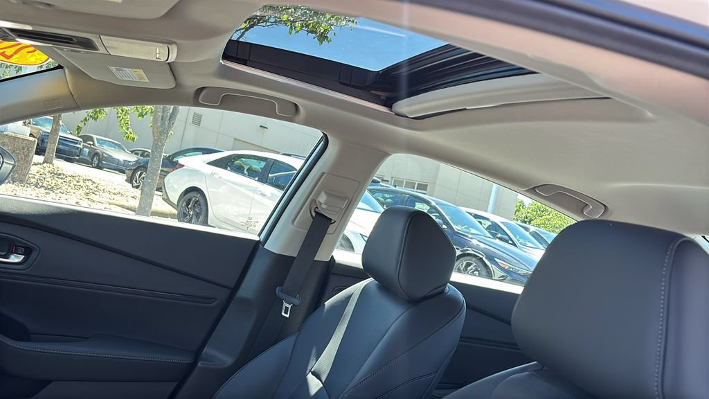 Used 2025 Honda Accord Touring image 24