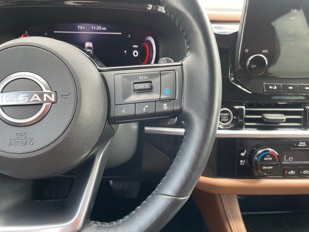 Certified 2023 Nissan Pathfinder Platinum image 17