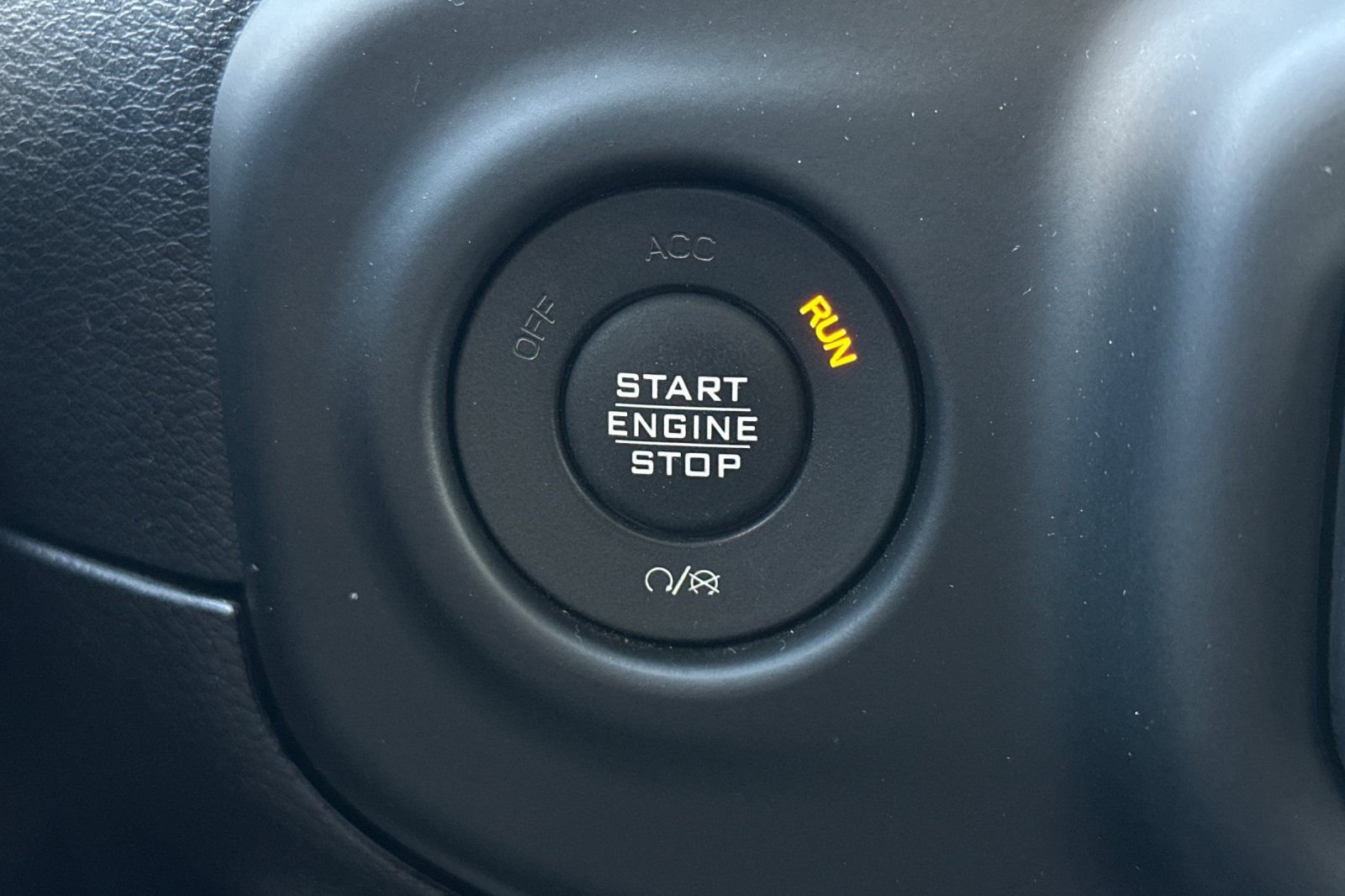 Used 2018 Jeep Wrangler Unlimited Rubicon AWD/4WD image 24