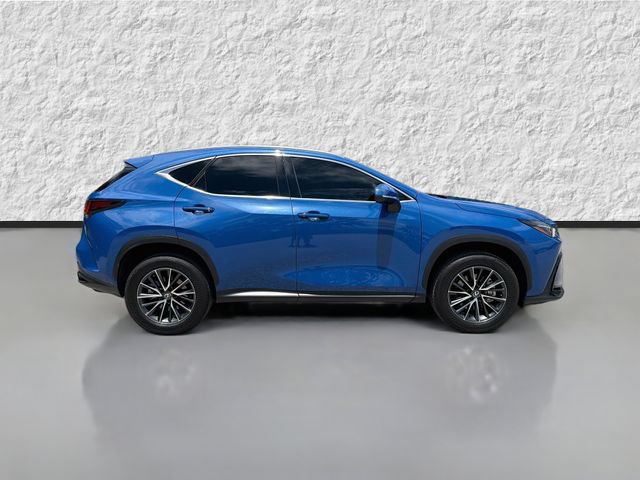 Used 2025 Lexus NX 250 FWD w/ Accessory Package (2T) image 2