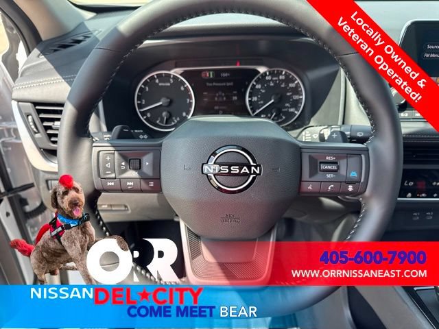 New 2026 Nissan Rogue Dark Armor AWD/4WD image 16