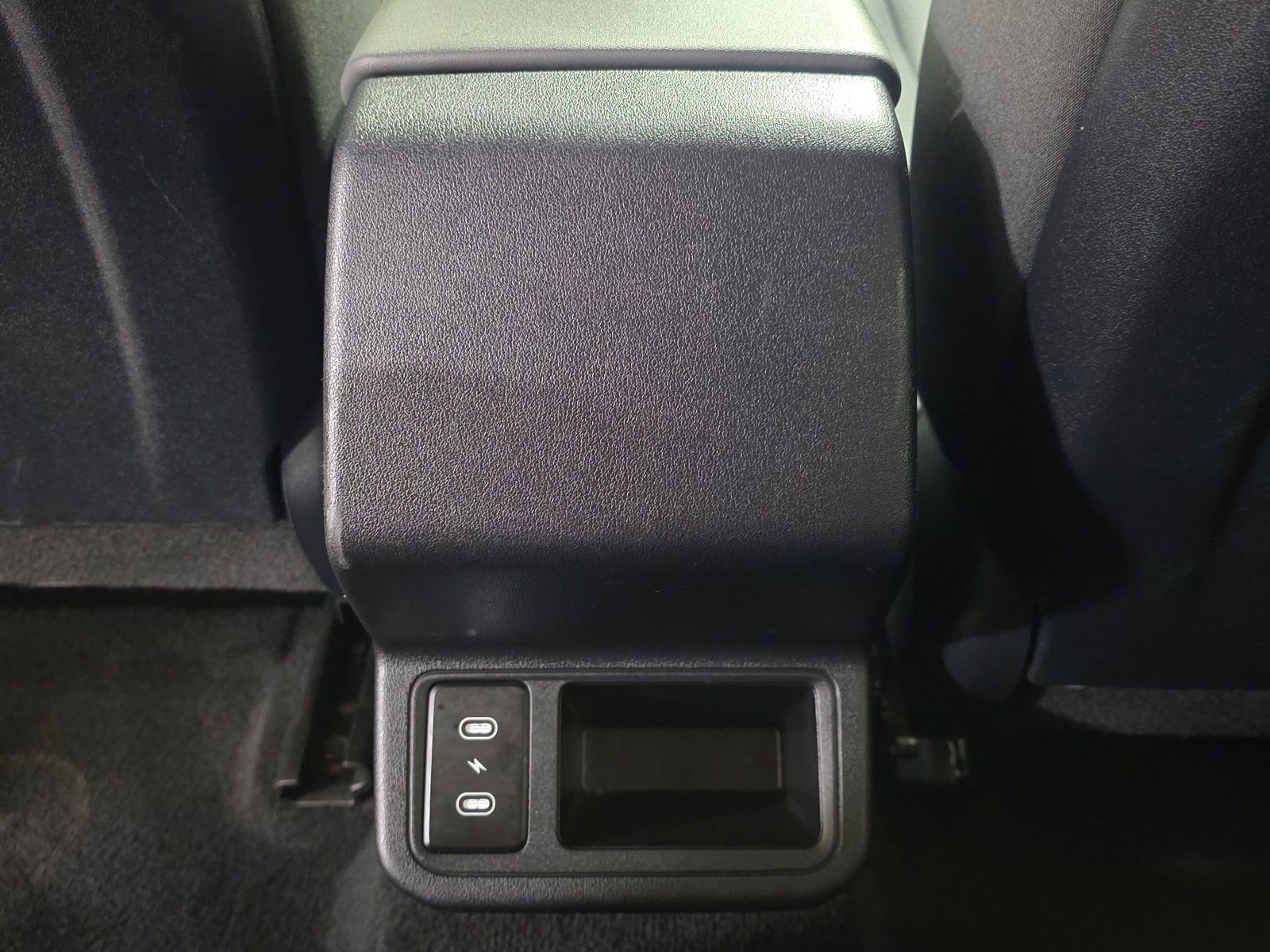 Used 2025 Kia K4 LXS image 16