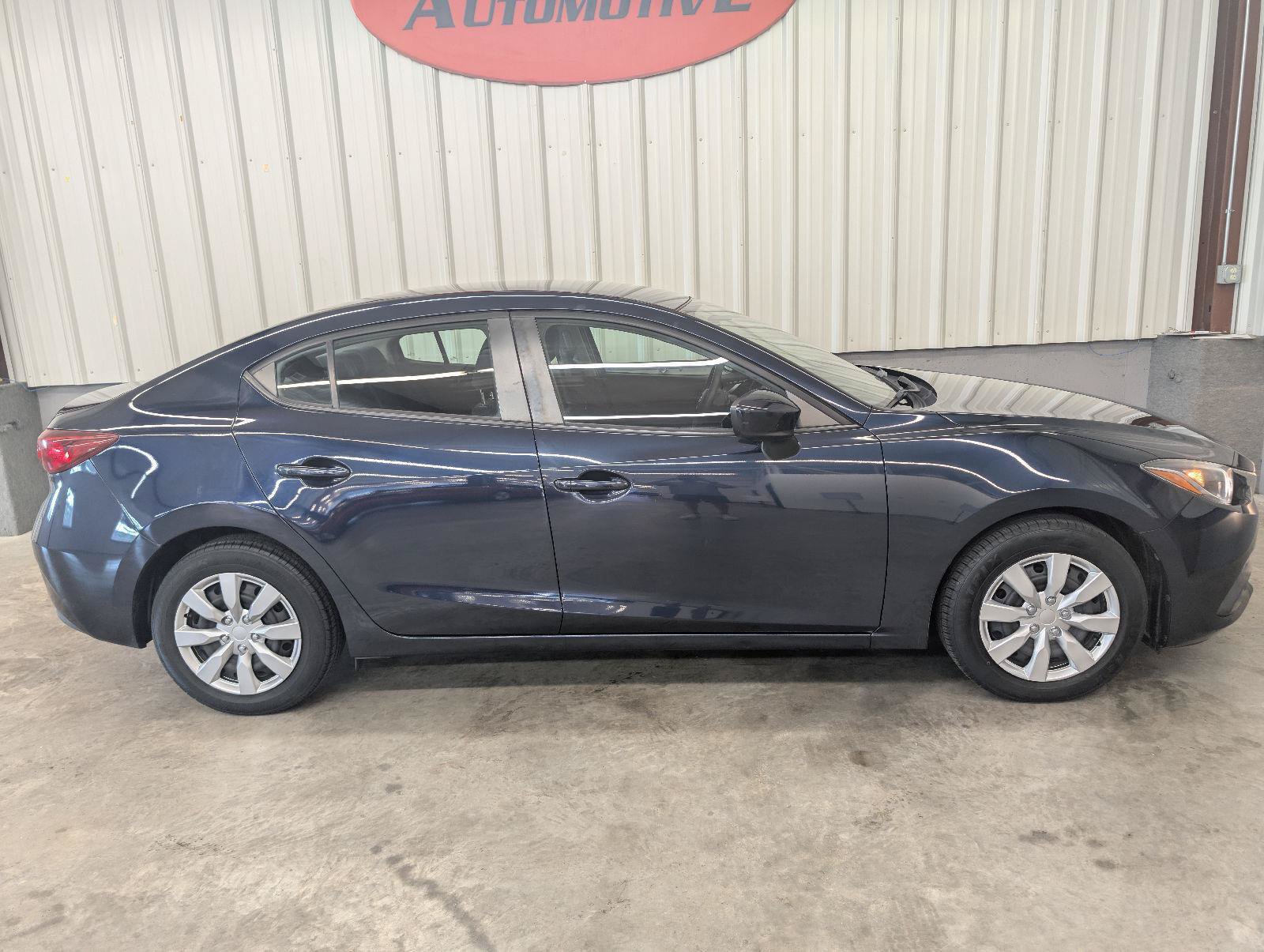 Used 2014 MAZDA MAZDA3 i Sport FWD image 12