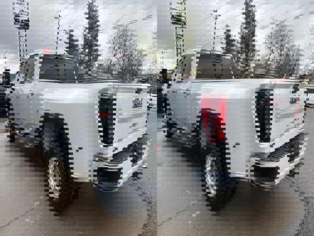 Used 2022 GMC Sierra 3500 Denali w/ Denali Ultimate Package image 5