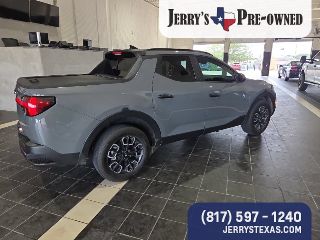 Used 2024 Hyundai Santa Cruz SEL w/ Activity Package FWD image 5