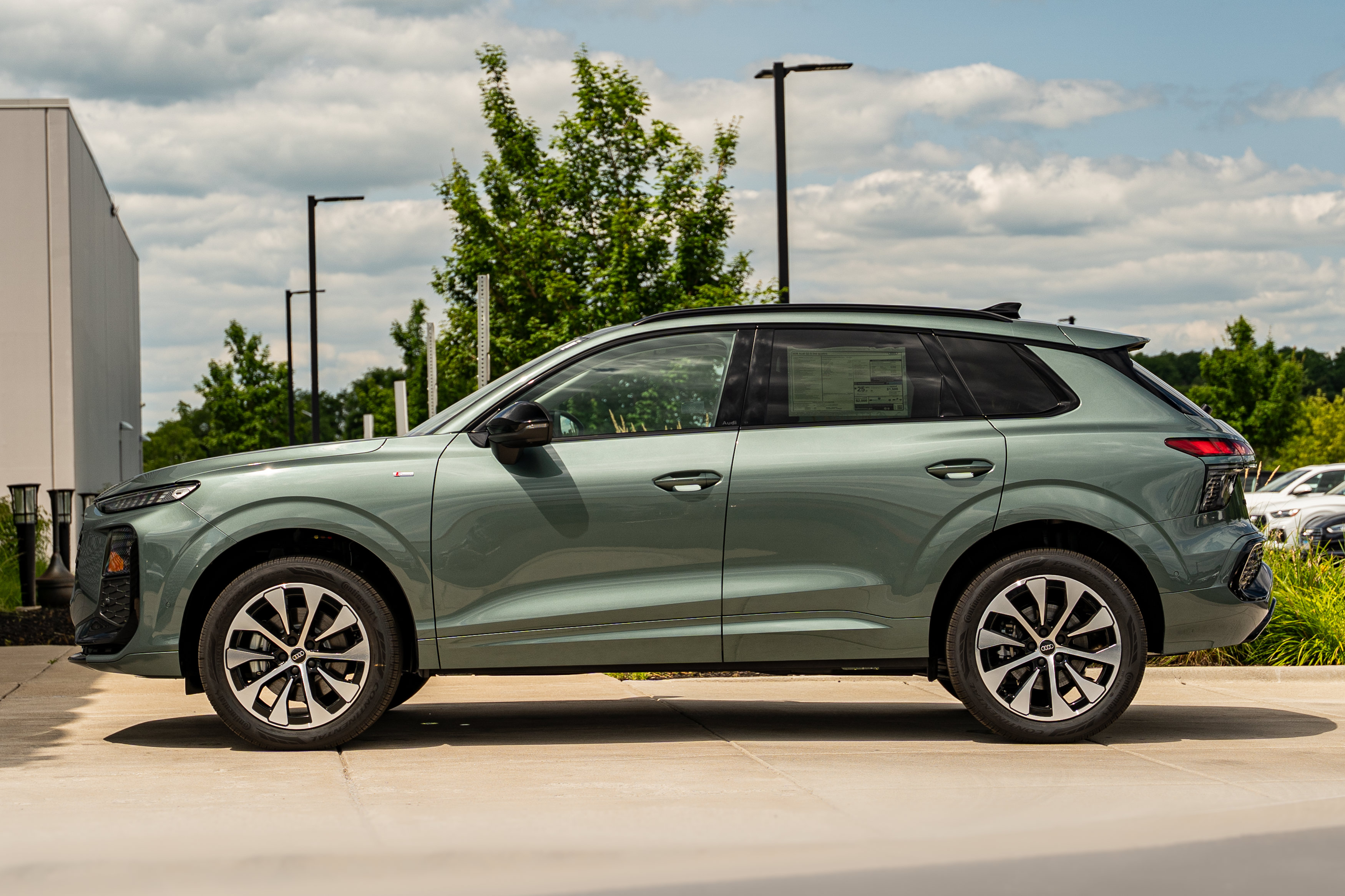 New 2026 Audi Q3 quattro 2.0T AWD/4WD image 6