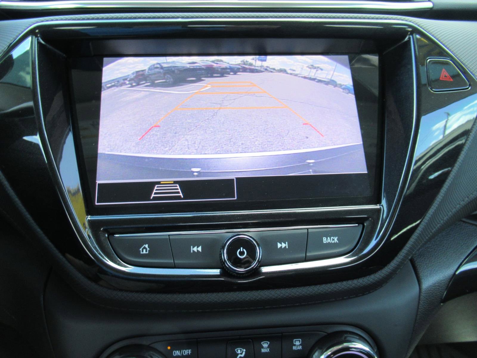 Used 2023 Chevrolet TrailBlazer LT w/ Convenience Package FWD image 28
