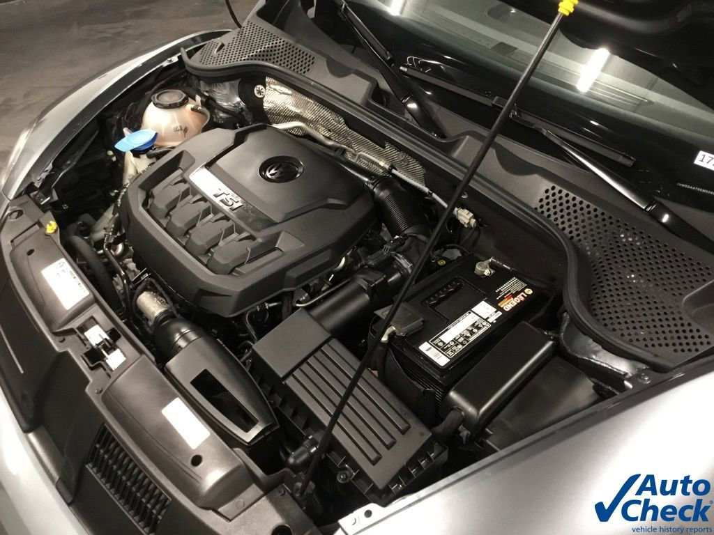 Used 2019 Volkswagen Beetle 2.0T S image 43