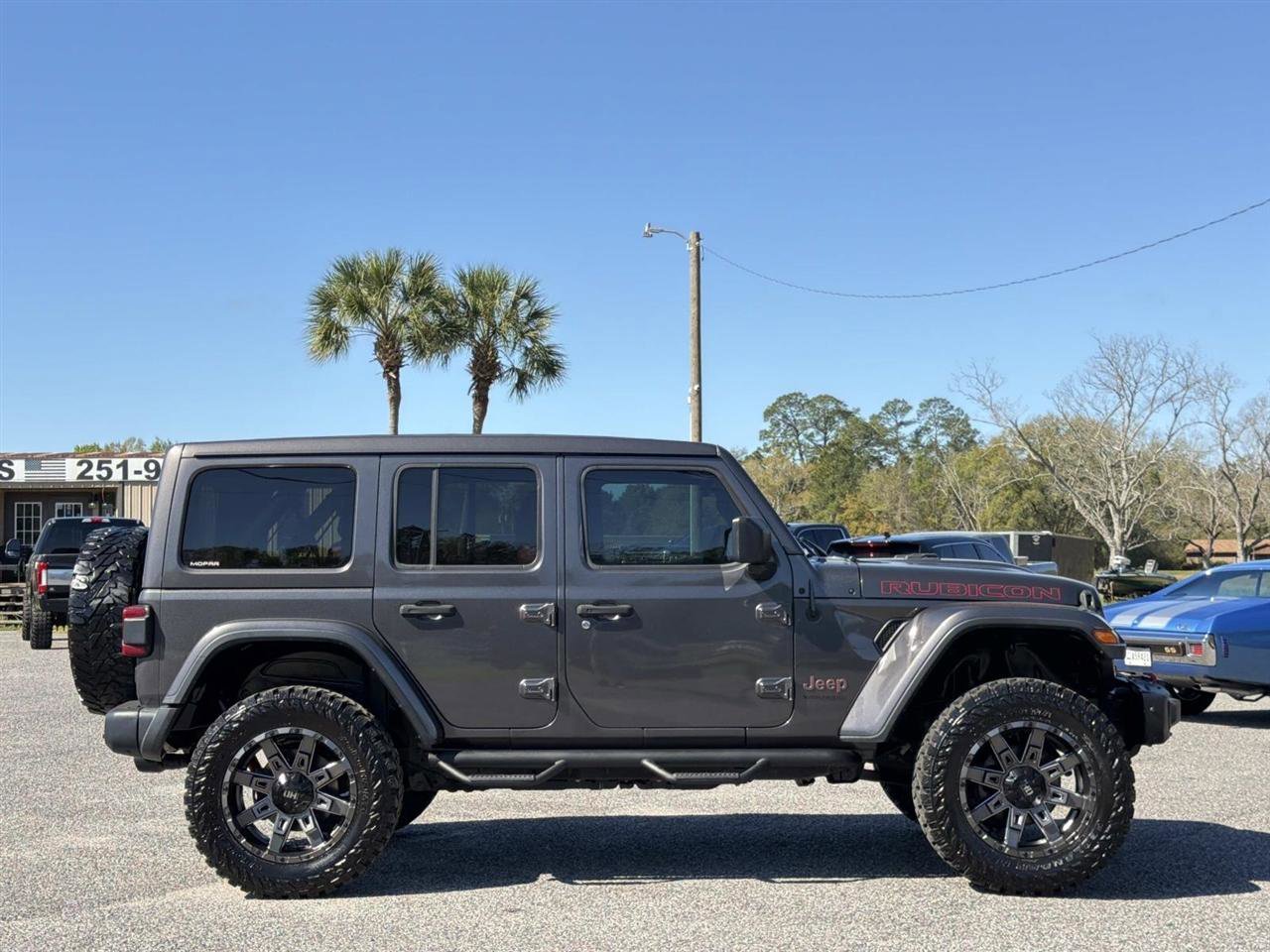 Used 2019 Jeep Wrangler Unlimited Rubicon w/ Advanced Safety Group image 7