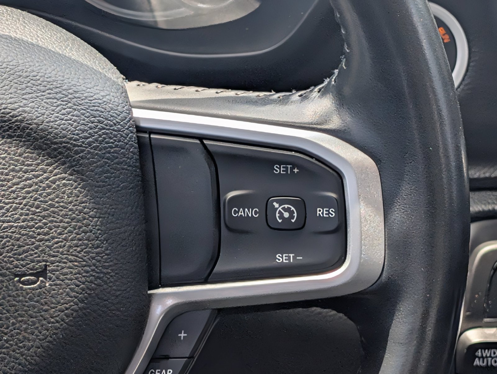 Used 2023 RAM 1500 Big Horn AWD/4WD image 19