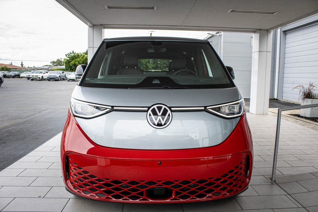 New 2025 Volkswagen ID. Buzz Pro S Plus image 8