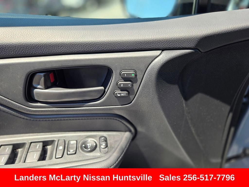Used 2025 Honda Odyssey Sport-L image 25