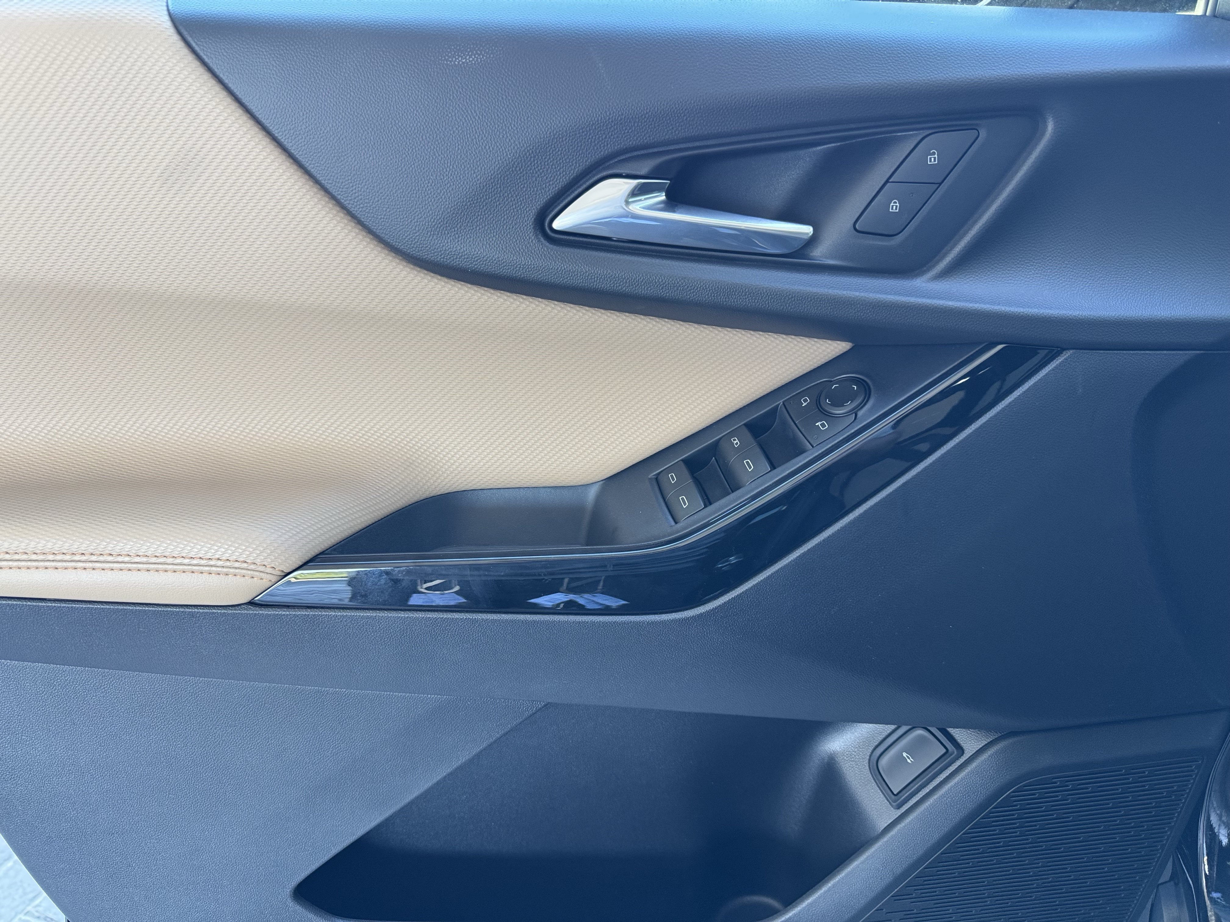 New 2026 Chevrolet Equinox ACTIV w/ Safety and Technology Package FWD image 11