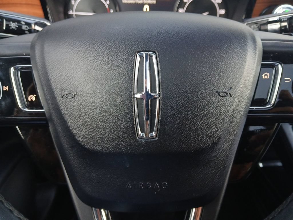 Used 2020 Lincoln Corsair Reserve FWD image 5