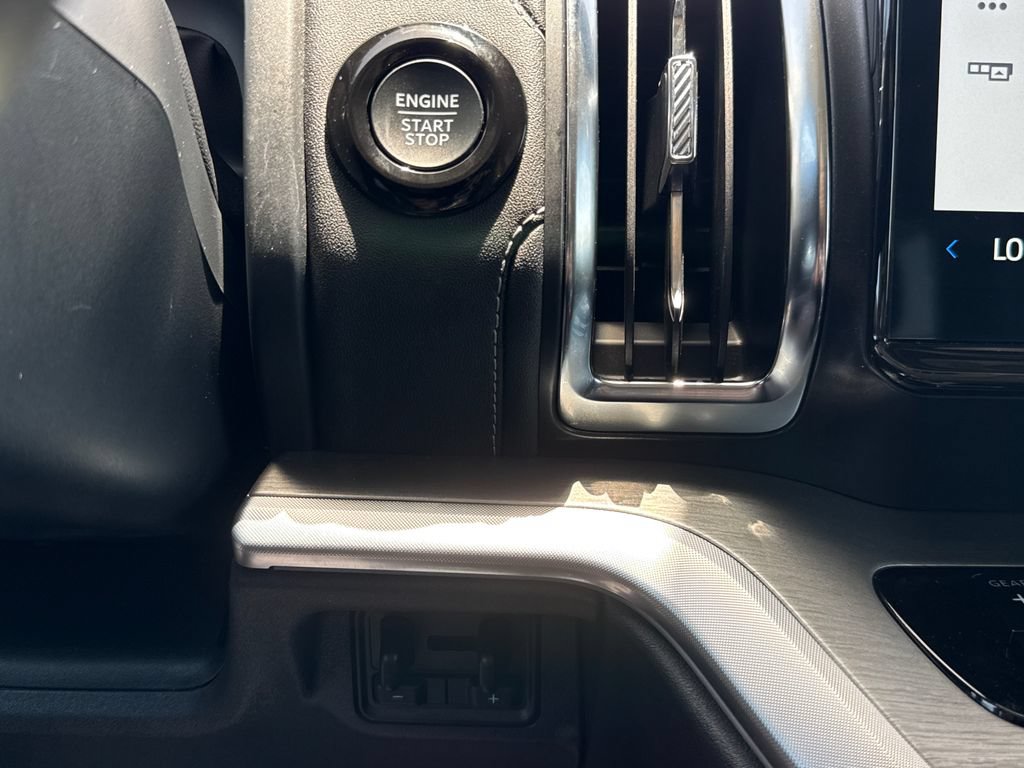 Certified 2025 Ford Expedition Max Platinum AWD/4WD image 28