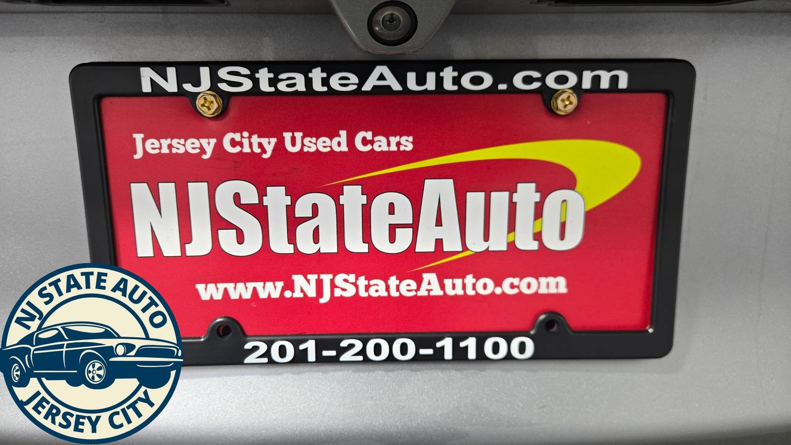 Used 2019 Chrysler Pacifica Touring Plus w/ Tire & Wheel Group FWD image 30