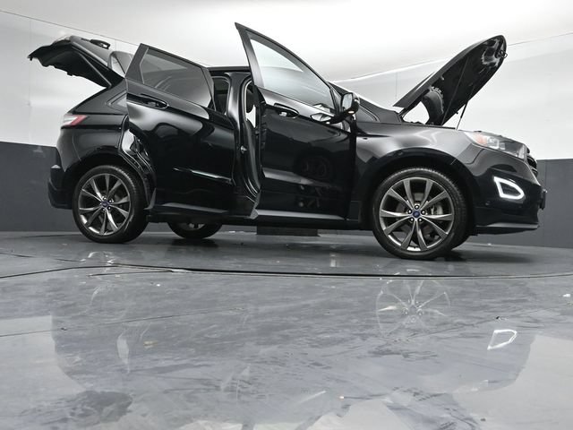 Used 2018 Ford Edge Sport w/ Equipment Group 401A AWD/4WD image 49