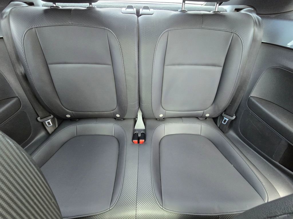 Used 2015 Volkswagen Beetle TDI image 46