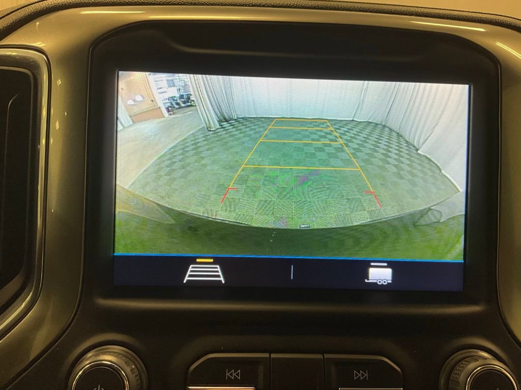 Used 2021 Chevrolet Silverado 1500 LT Trail Boss w/ Bed Protection Package image 8