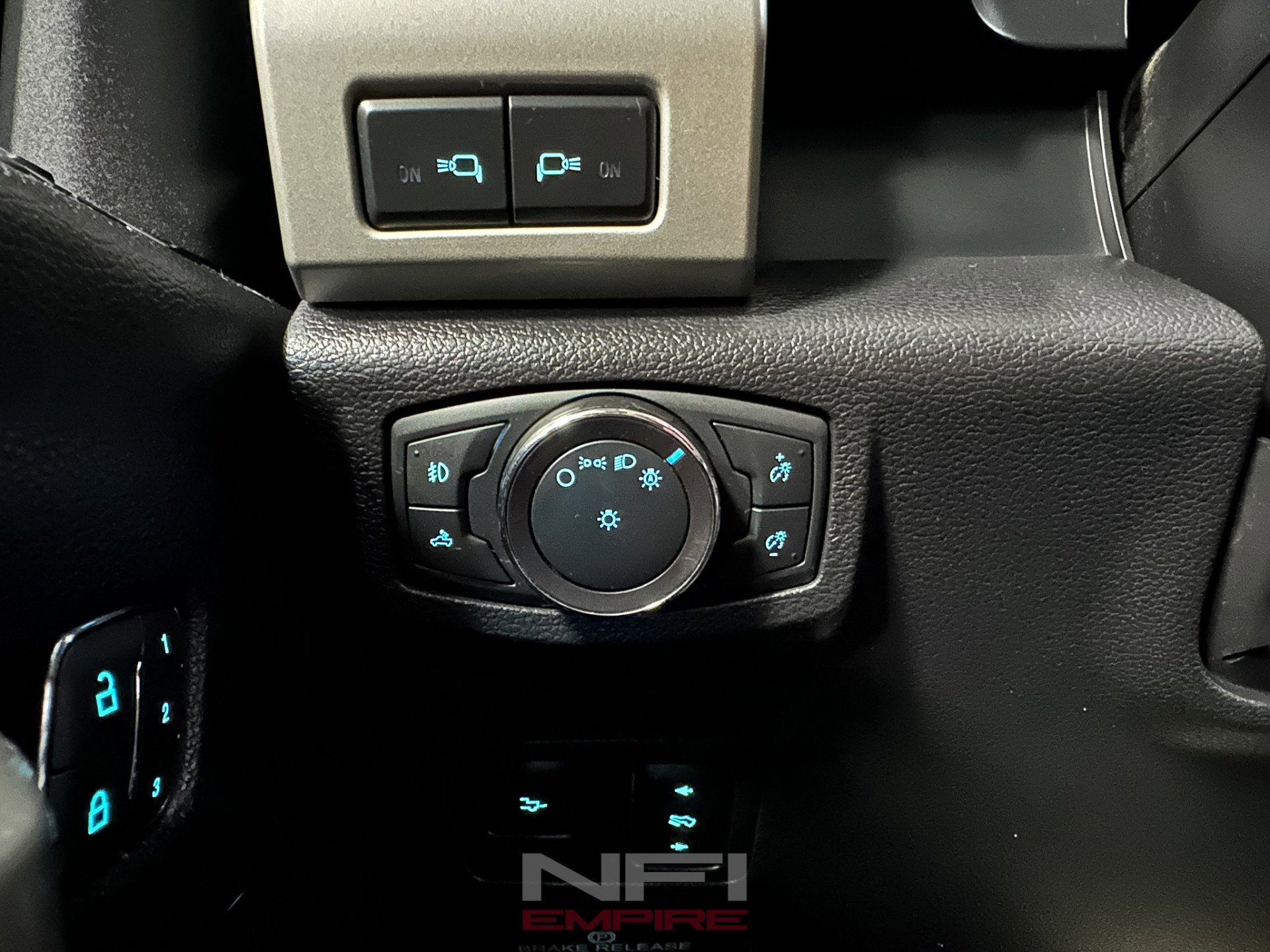 Used 2019 Ford F250 Lariat w/ Lariat Ultimate Package image 29