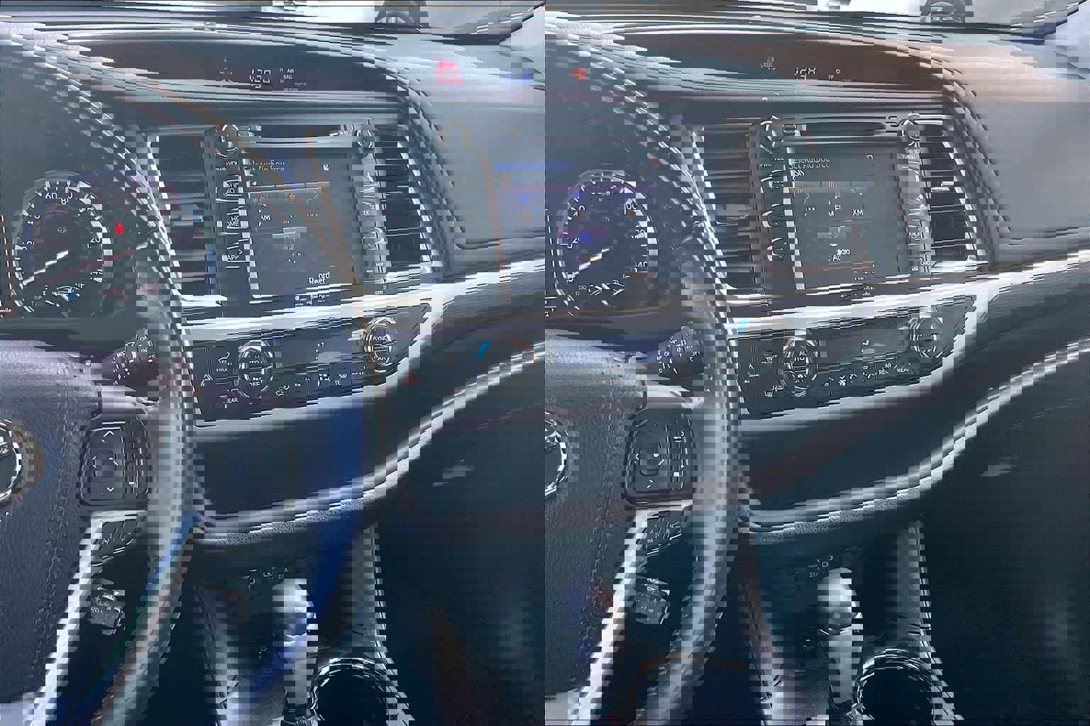 Used 2019 Toyota Highlander SE image 9