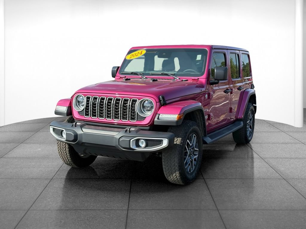 Used 2024 Jeep Wrangler Unlimited Sahara w/ Safety Group AWD/4WD image 3