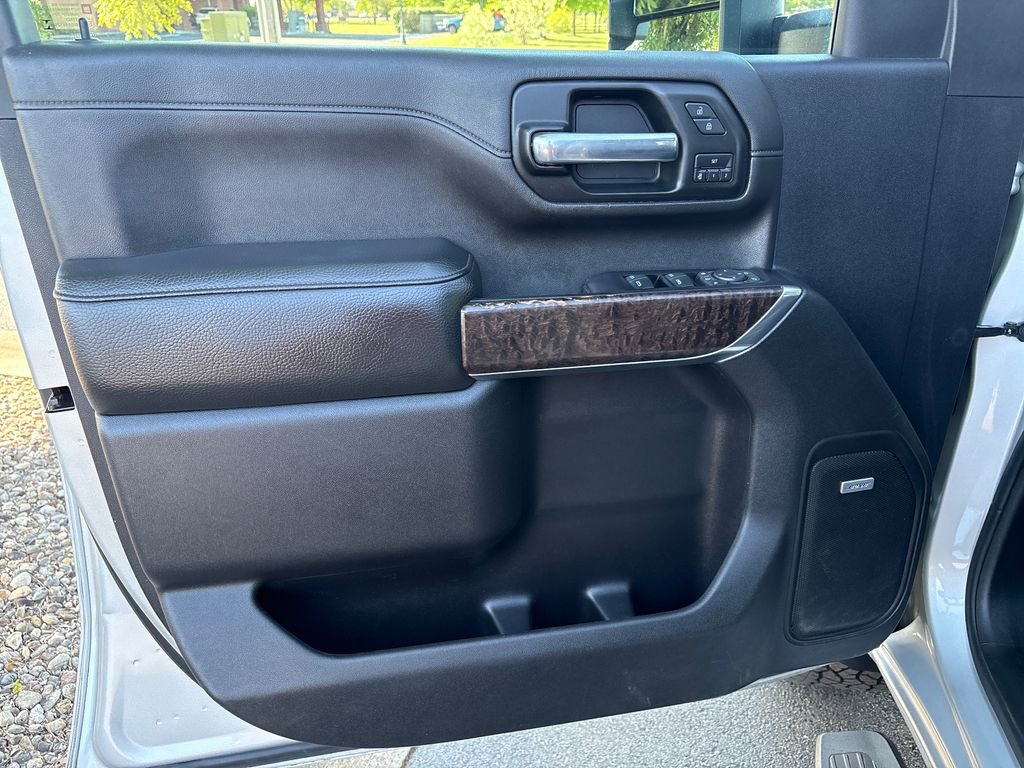 Used 2020 GMC Sierra 2500 Denali w/ Denali Ultimate Package AWD/4WD image 13