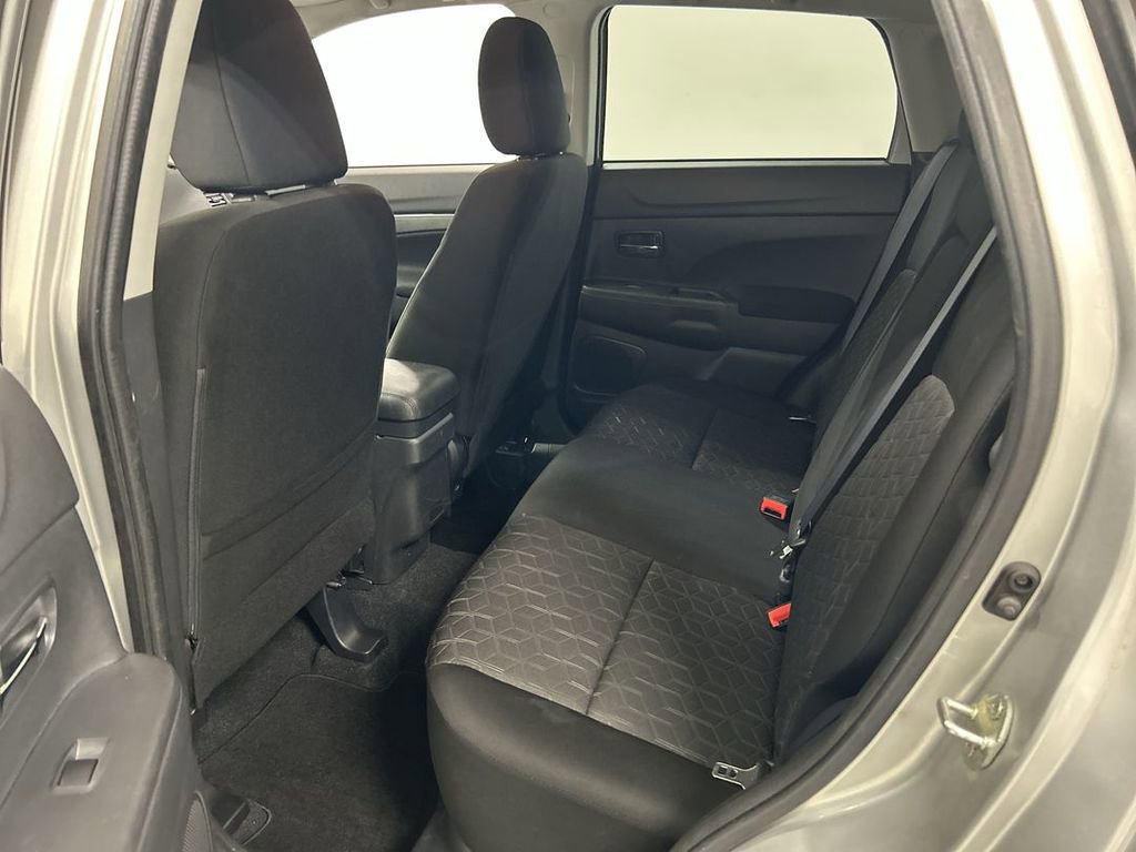 Used 2022 Mitsubishi Outlander Sport ES image 19