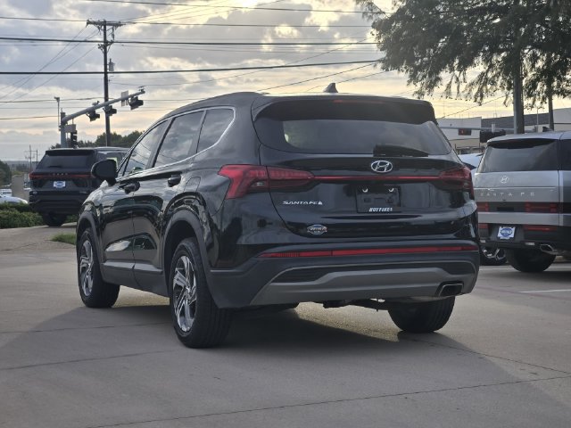 Certified 2023 Hyundai Santa Fe SE FWD image 3