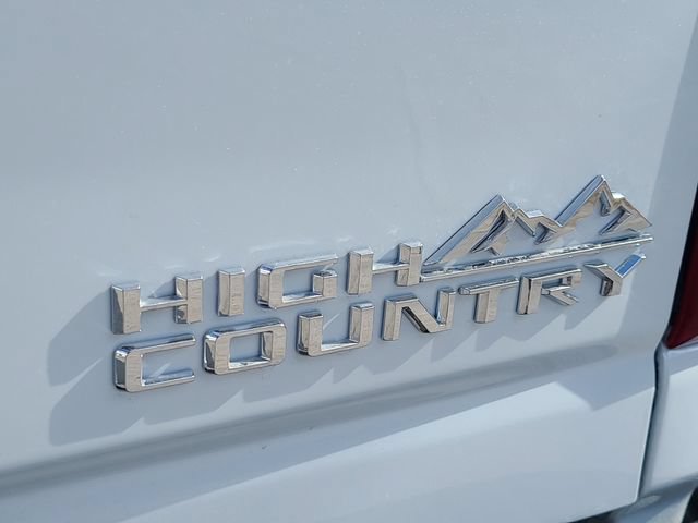 New 2026 Chevrolet Silverado 3500 High Country w/ Technology Package AWD/4WD image 9