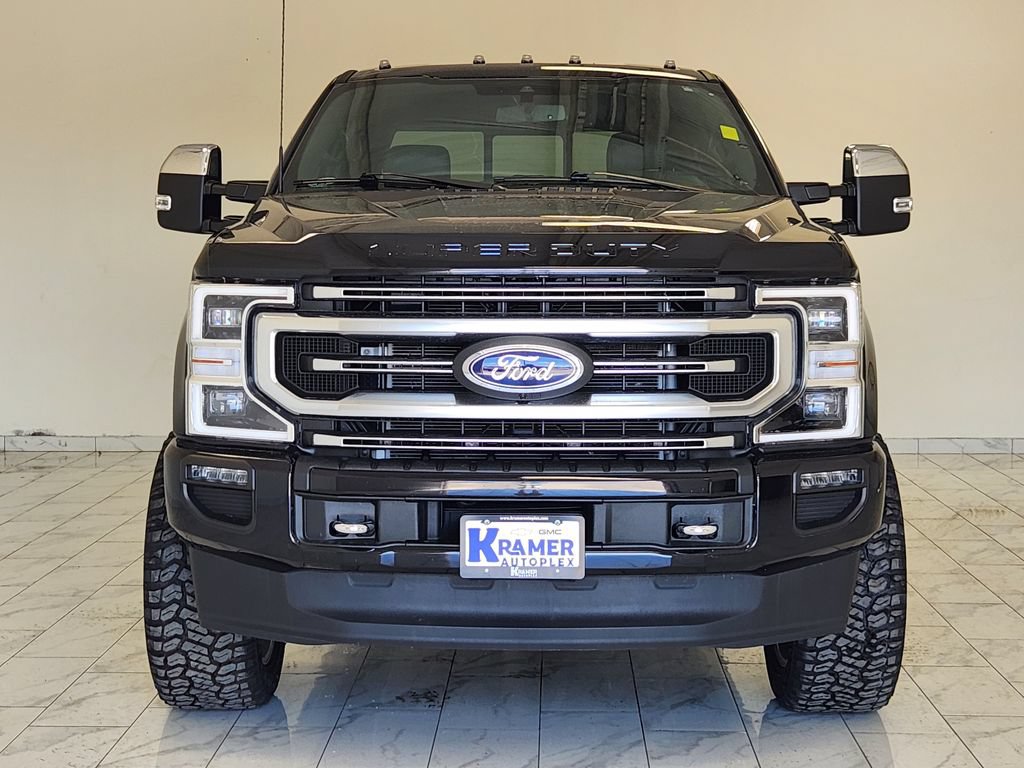 Used 2022 Ford F250 Platinum w/ FX4 Off-Road Package AWD/4WD image 2