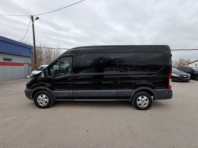 Used 2017 Ford Transit 250 148 Medium Roof image 8