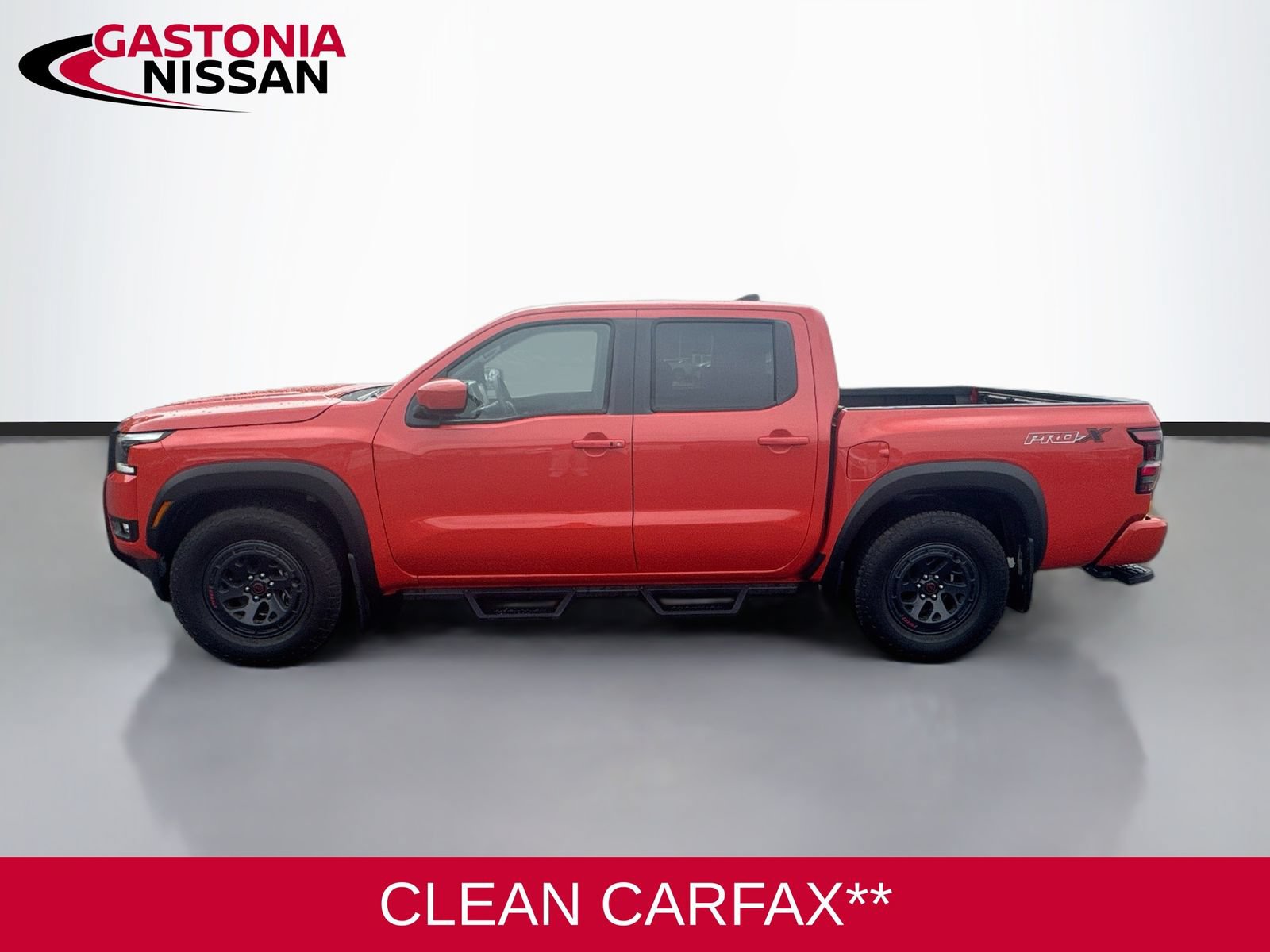 Used 2025 Nissan Frontier Pro-X RWD image 5